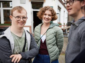 Wir suchen eine:n Heilerziehungspfleger:in oder Pflegefachkraft mit HPZQ für Wohnassistenzen in Gorbitz